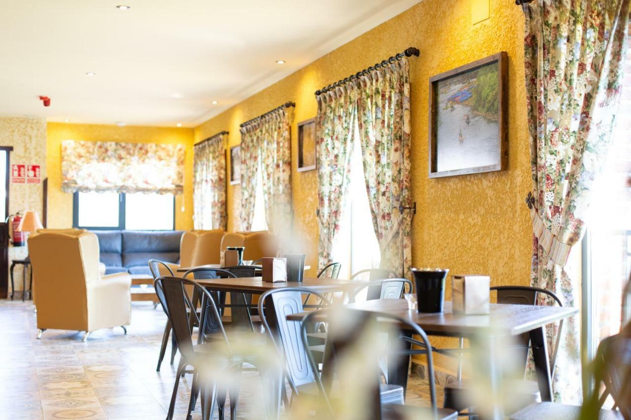 Hotel Cerro La Nina Beceña Extérieur photo