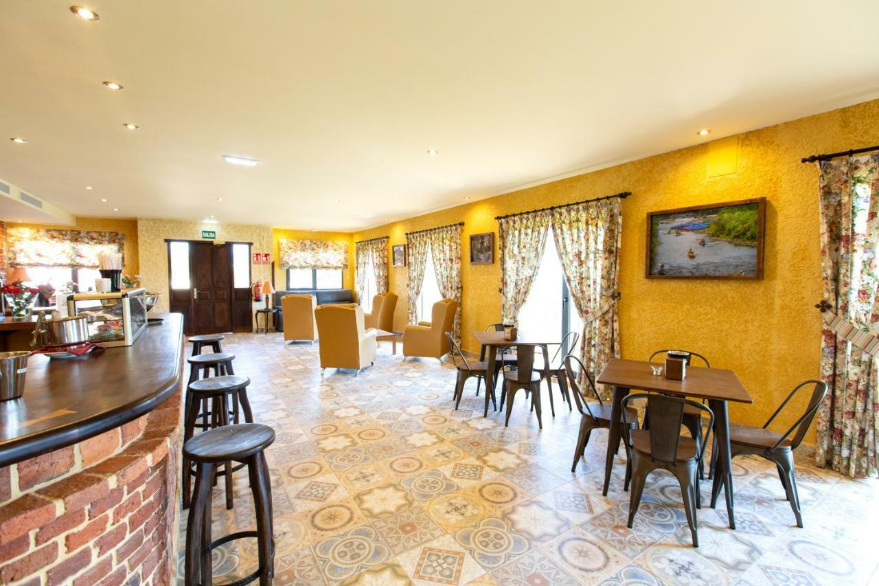 Hotel Cerro La Nina Beceña Extérieur photo
